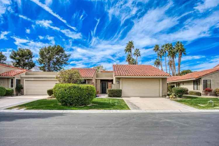 Condo For Sale in 70, Tennis Club Drive, Rancho Mirage, California