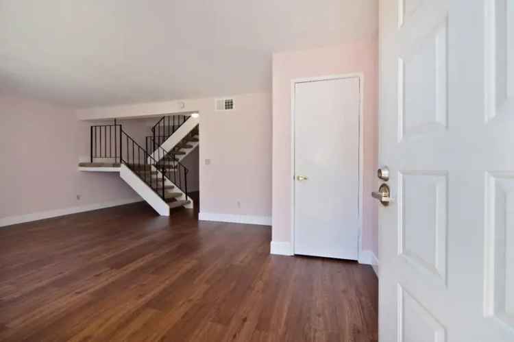 Condo For Sale in 4129, Brookfield Drive, Sacramento, California