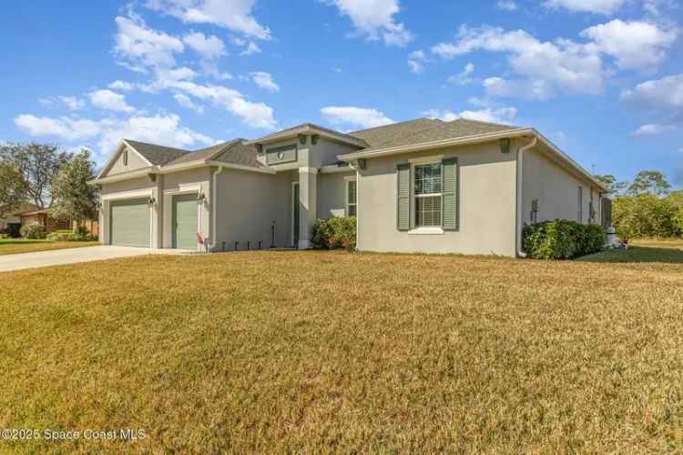 Single-family house For Sale in 182, Nemo Circle Northeast, Palm Bay, Florida