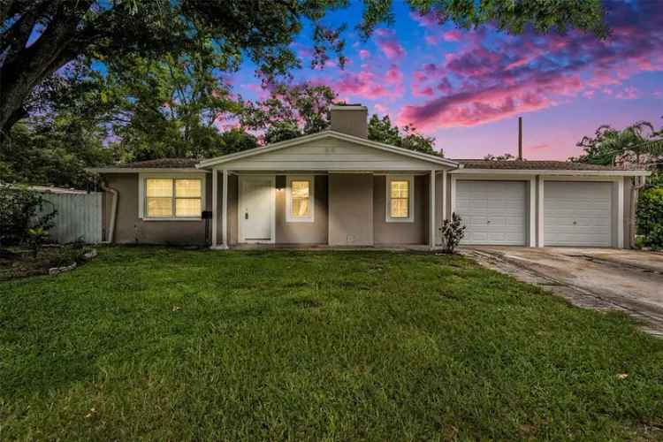 Single-family house For Sale in 1501, West Linebaugh Avenue, Tampa, Florida