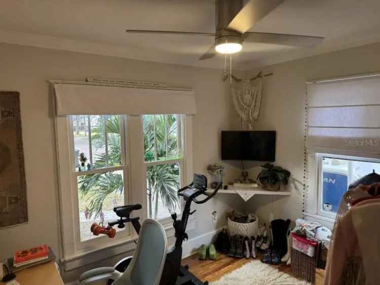 Single-family house For Sale in Orlando, Florida