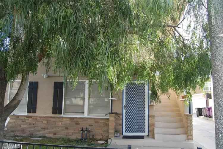 Multi-family house For Sale in Long Beach, California