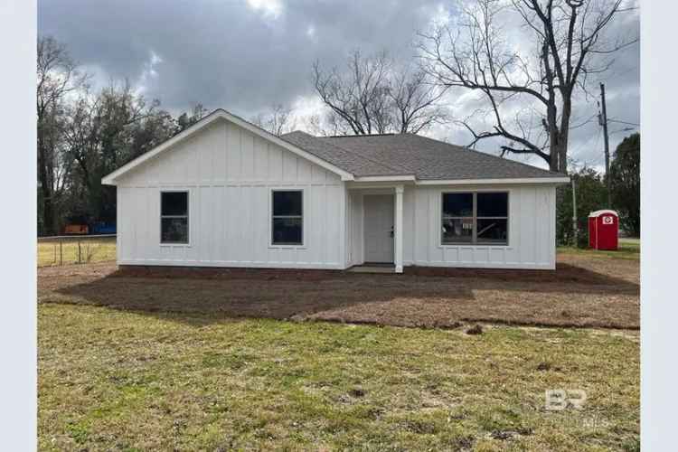 Single-family house For Sale in Bay Minette, Alabama