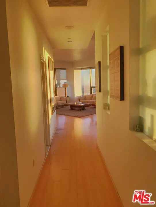 Condo For Sale in 1100, Wilshire Boulevard, Los Angeles, California