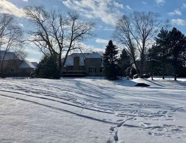 Single-family house For Sale in 1837, Cherrywood Lane, Munster, Indiana