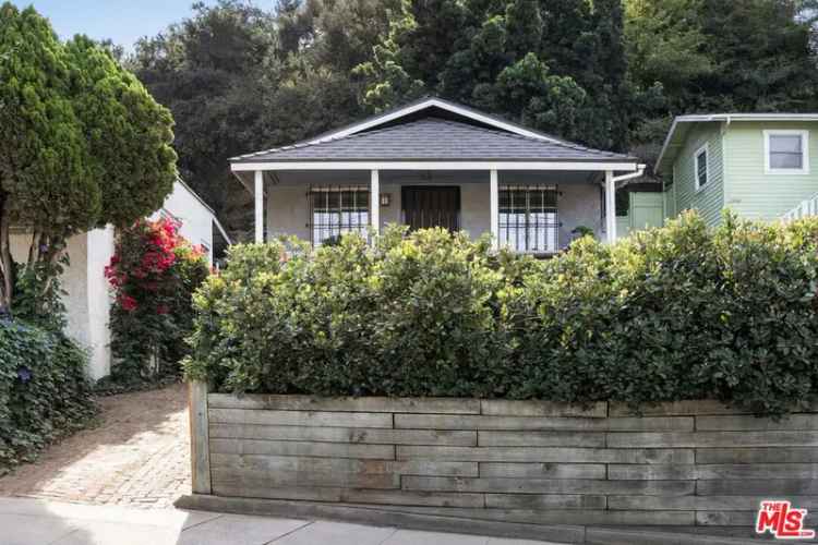 Single-family house For Sale in Los Angeles, California