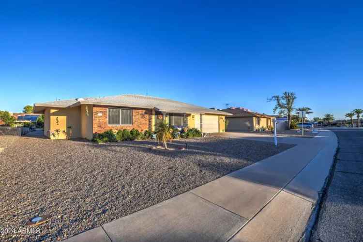 Single-family house For Sale in 19413, North Concho Circle, Sun City, Arizona