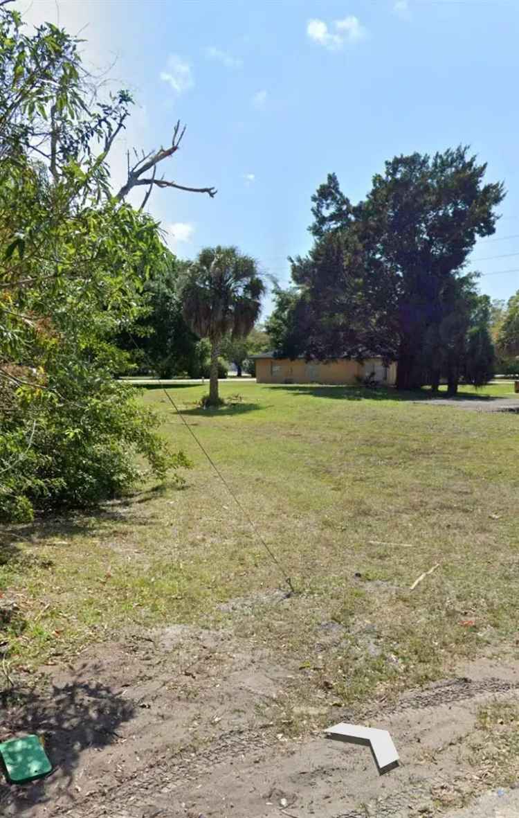 Land For Sale in 623, Fitzhugh Avenue, Punta Gorda, Florida