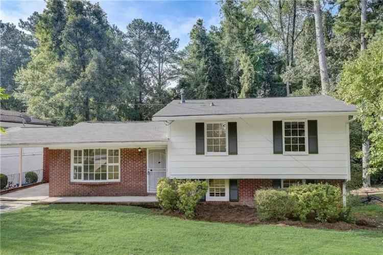 Single-family house For Sale in 2992, West Peek Road Northwest, Atlanta, Georgia