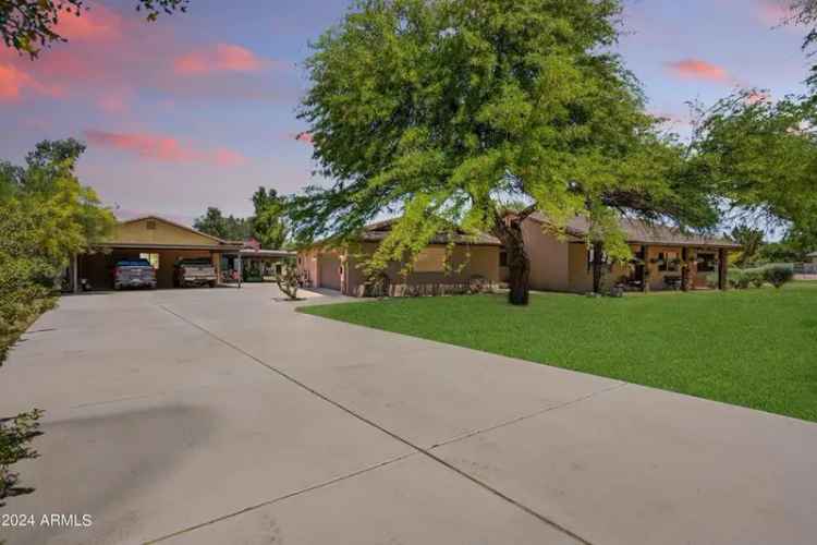 Single-family house For Sale in 22020, East Stoney Vista Drive, Queen Creek, Arizona