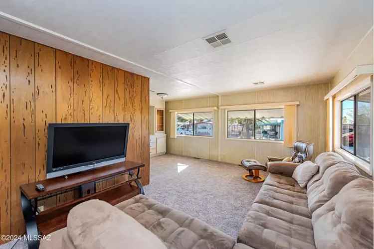 Single-family house For Sale in 5780, West Rocking Circle Street, Arizona