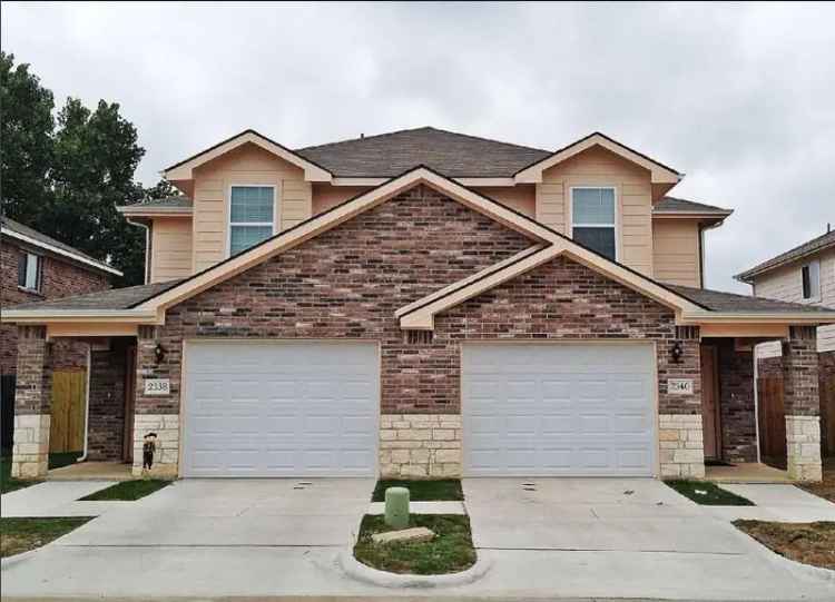 House For Sale in Arlington, Texas