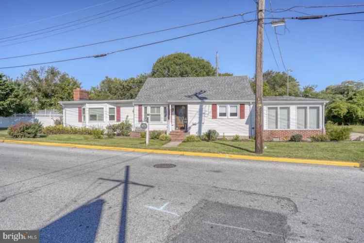 Single-family house For Sale in 113, Magnolia Street, Milton, Delaware