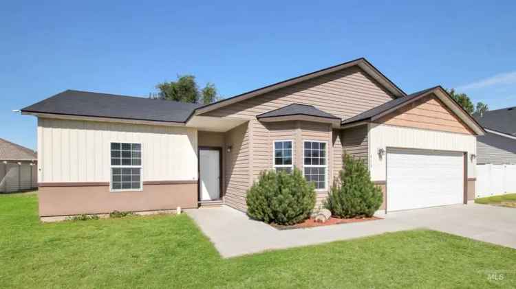 Single-family house For Sale in Burley, Idaho