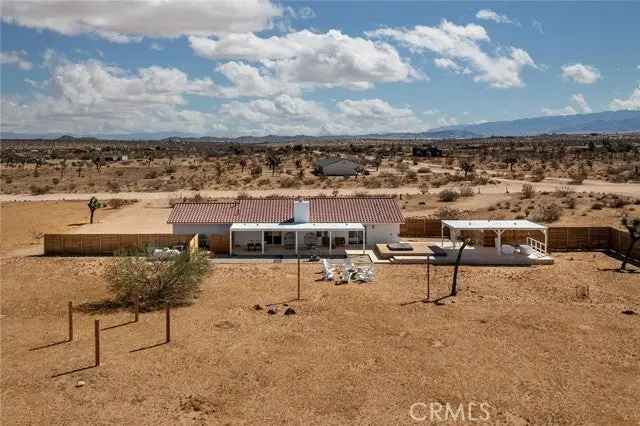 Single-family house For Sale in Joshua Tree, California