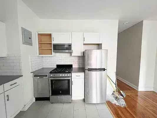 1 Bedroom Apartment for Rent - Stainless Steel Appliances