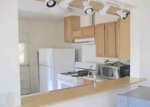 2 BR 1 BA Home for Rent - Completely Renovated