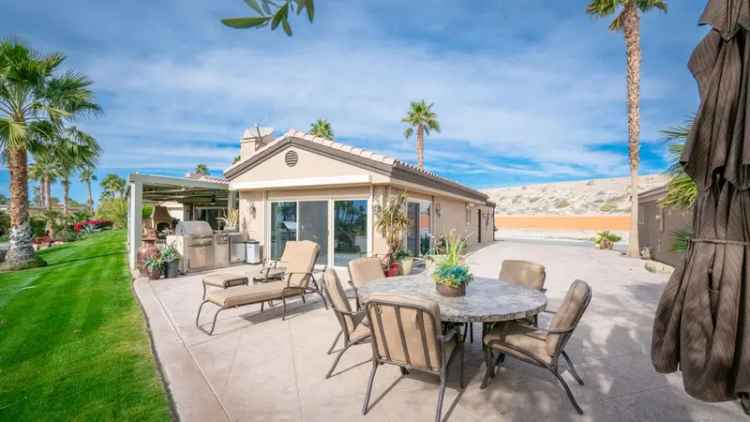 Single-family house For Sale in 86169, Arrowood Avenue, Coachella, California