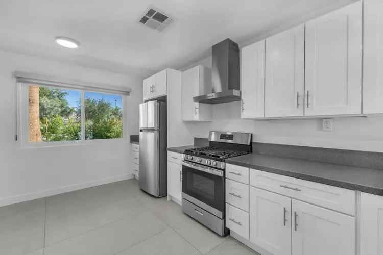 Multi-family house For Sale in Palm Desert, California