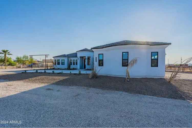 Single-family house For Sale in Buckeye, Arizona