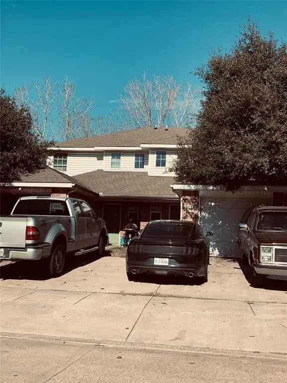 Duplex For Sale in 1245, Village Garden Drive, Azle, Texas