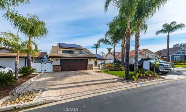 Single-family house For Sale in 30046, Happy Hunter Drive, Canyon Lake, California