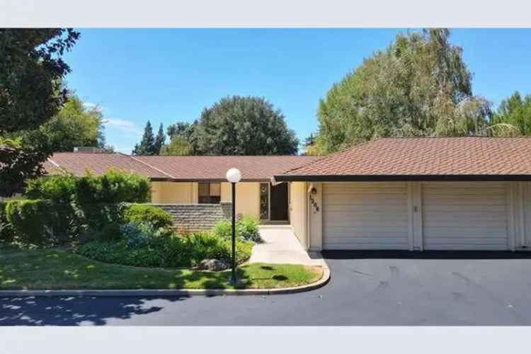 Condo For Sale in 1208, Commons Drive, Sacramento, California