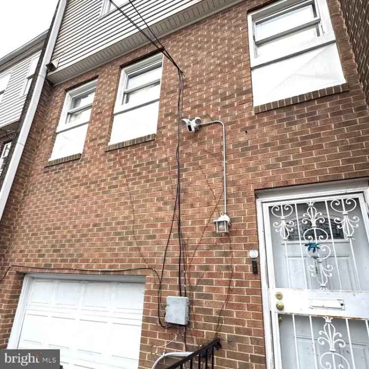 House For Sale in 907, Barnaby Street Southeast, Washington, District of Columbia