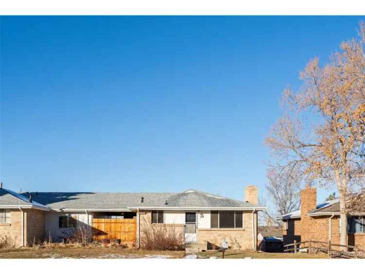 Single-family house For Sale in Denver, Colorado