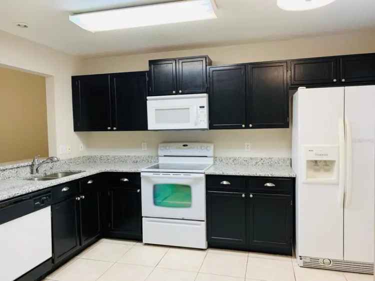 House For Sale in 2181, Cypress Bay Boulevard, Kissimmee, Florida