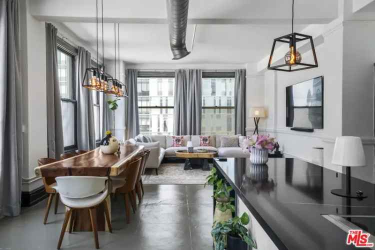 Condo For Sale in 108, West 2nd Street, Los Angeles, California