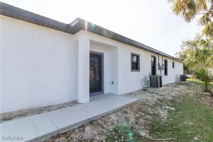 Multi-family house For Sale in Fort Myers, Florida