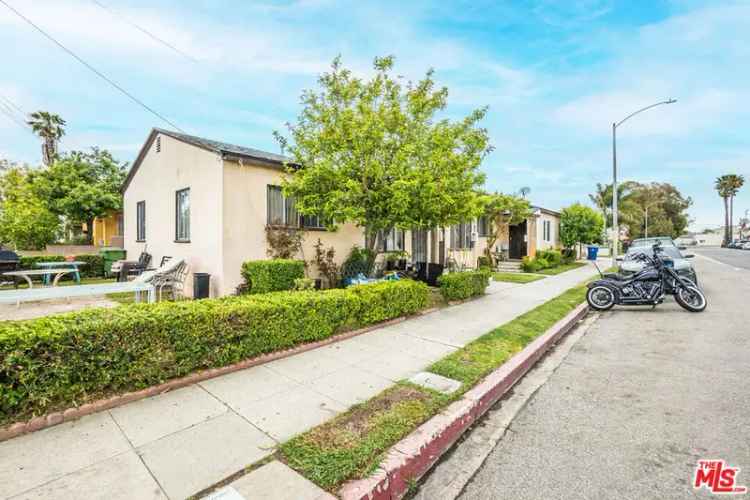 Multi-family house For Sale in 705, McDonald Avenue, Los Angeles, California