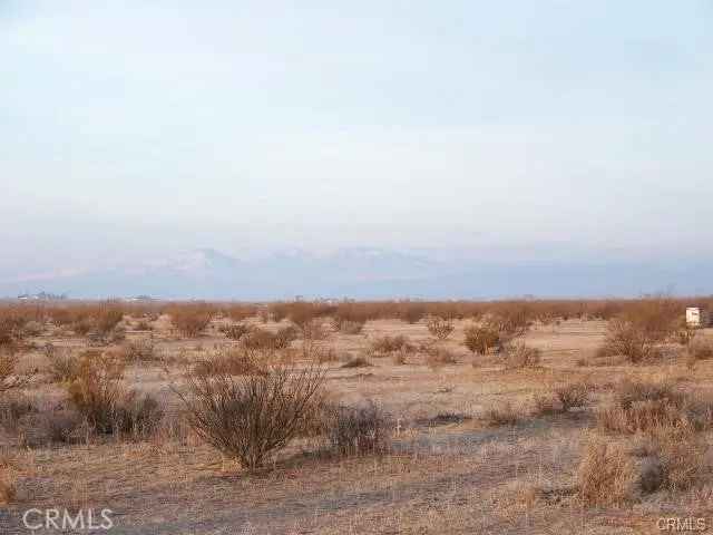 Land For Sale in Palmdale, California