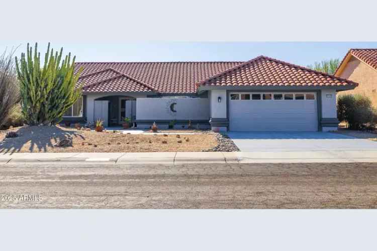 Single-family house For Sale in 14607, West Sky Hawk Drive, Sun City West, Arizona