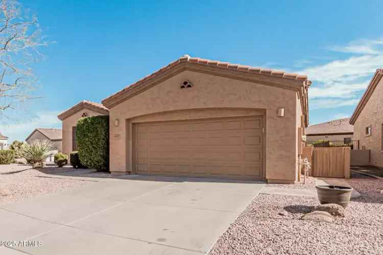 Single-family house For Sale in 5077, South Barley Way, Gilbert, Arizona