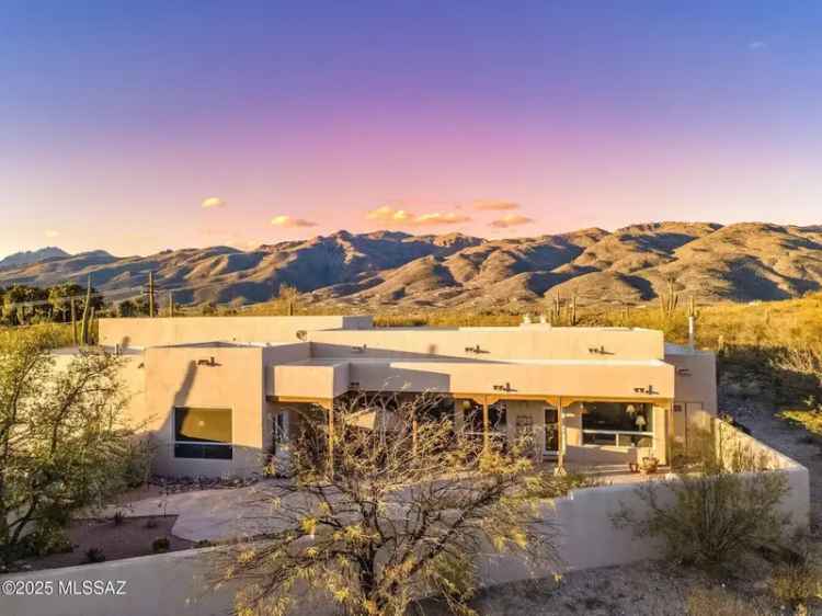 Single-family house For Sale in Tucson, Arizona