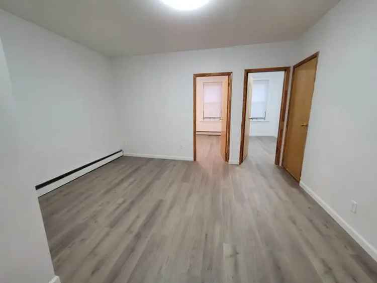 3 Bedroom 1 Bathroom Apartment for Rent Near R Train