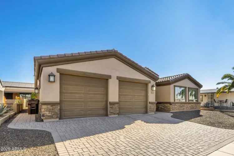 Single-family house For Sale in 2645, North Lema Drive, Mesa, Arizona