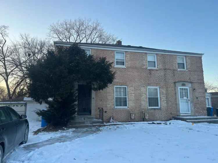 Single-family house For Sale in 9608, South Merrill Avenue, Chicago, Illinois