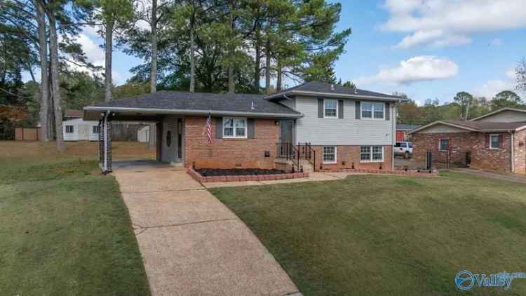 Single-family house For Sale in Huntsville, Alabama