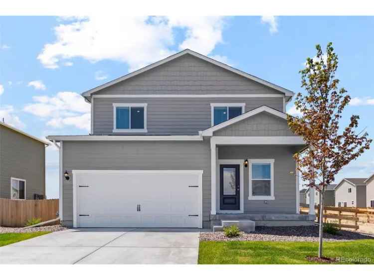 Single-family house For Sale in Frederick, Colorado