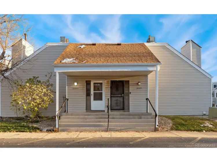 Single-family house For Sale in 2644, South Xanadu Way, Aurora, Colorado