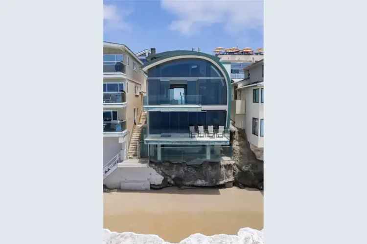 Single-family house For Sale in 1261, Ocean Front, Laguna Beach, California