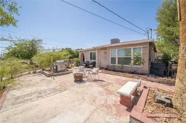 Single-family house For Sale in Barstow, California