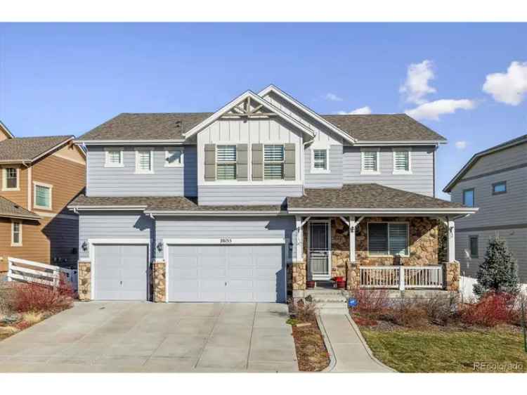 Single-family house For Sale in 20155, East Fair Lane, Centennial, Colorado