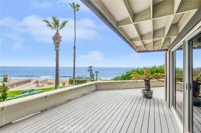 Single-family house For Sale in 70, Valley Inn Drive, Laguna Beach, California