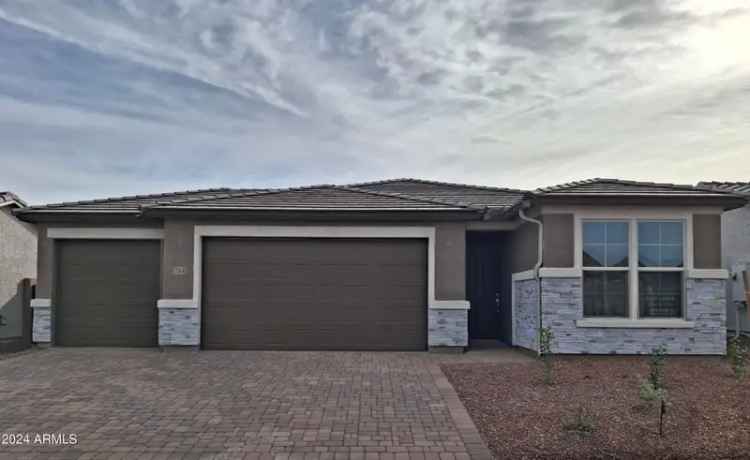 Single-family house For Sale in Surprise, Arizona