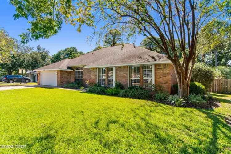 Single-family house For Sale in Destin, Florida