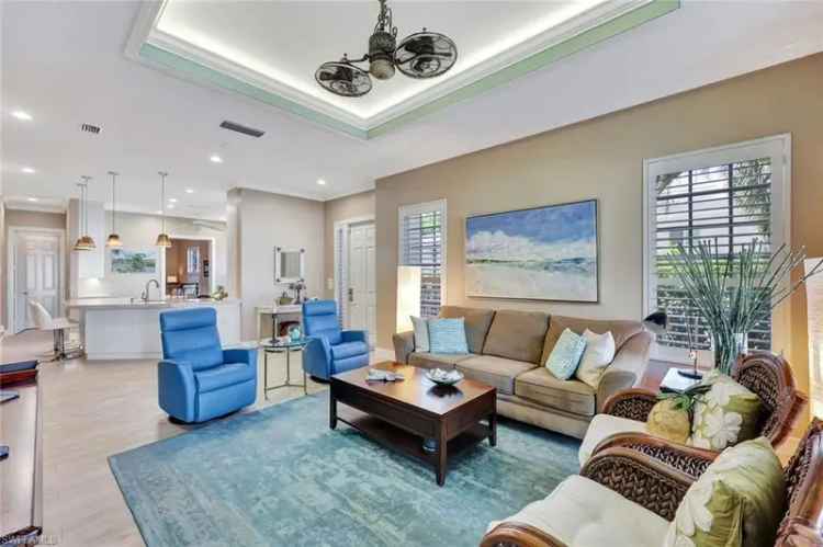 Condo For Sale in Naples, Florida